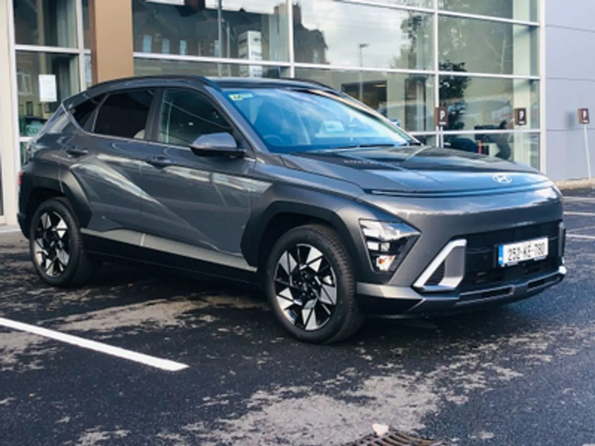 Hyundai Kona Elegance 1.6 Hybrid Automatic  demon - Image 3