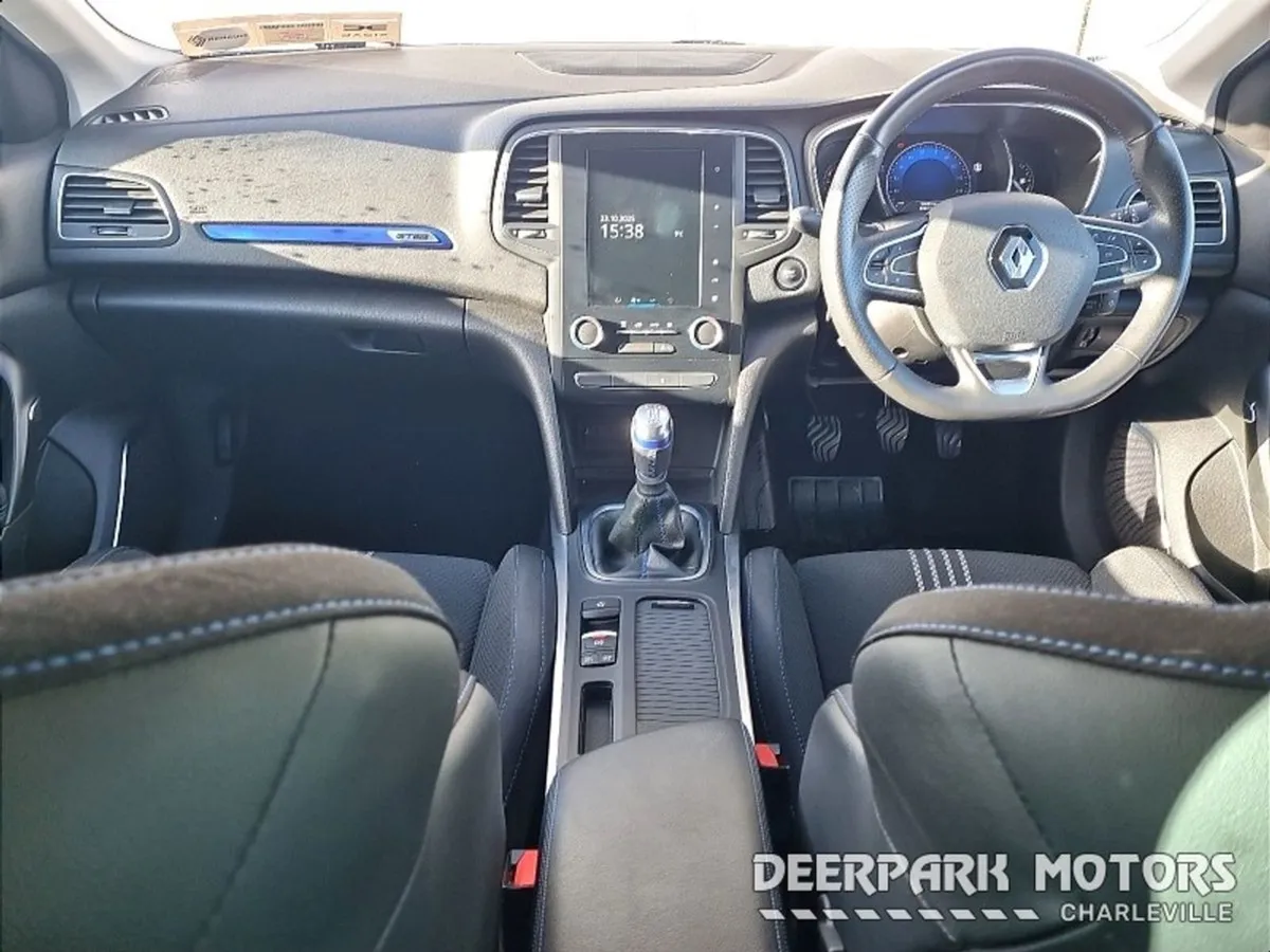 Renault Megane 1.3tce 140bhp GT Line - Image 2