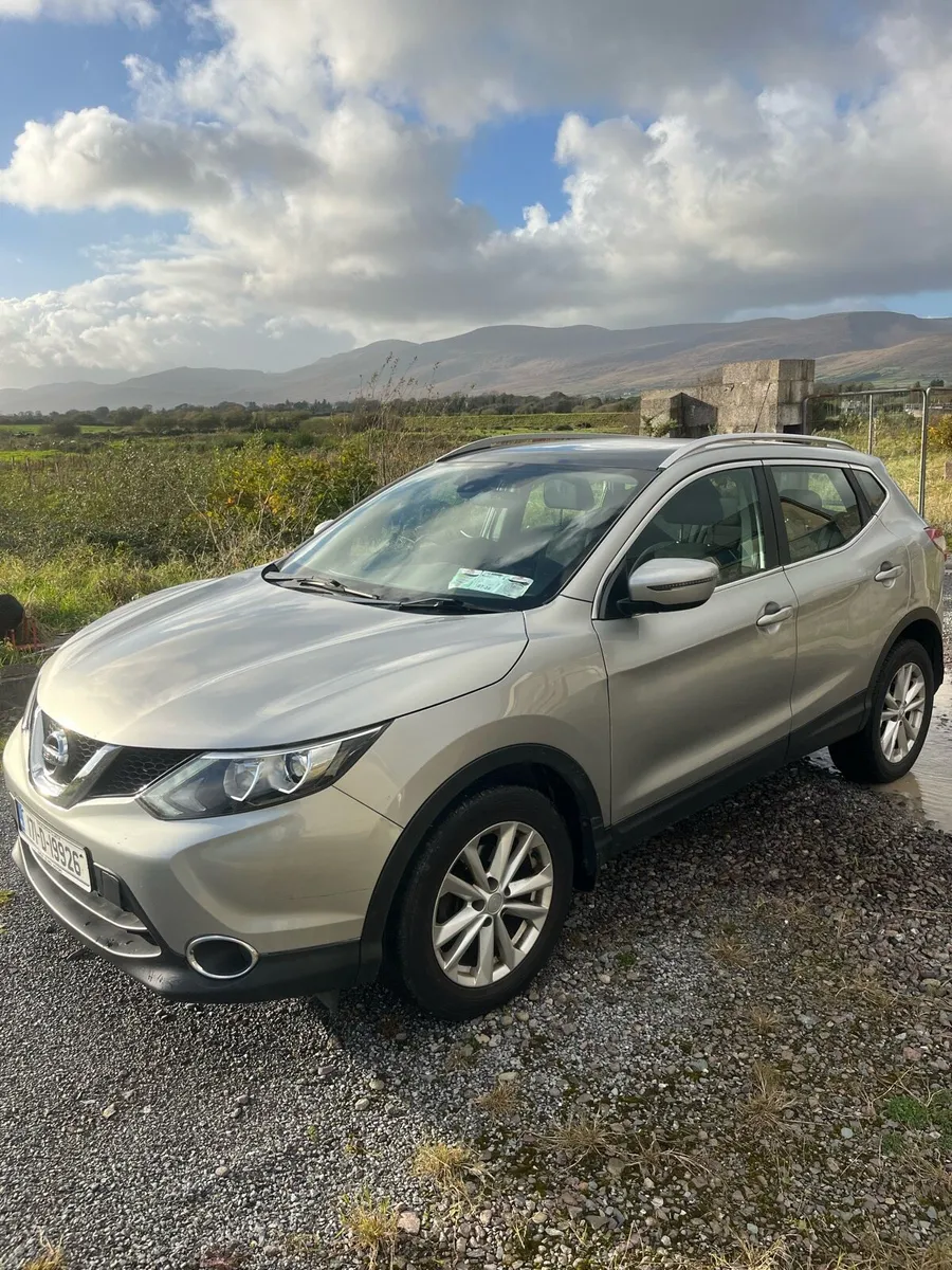 2017 Nissan Qashqai - Image 1