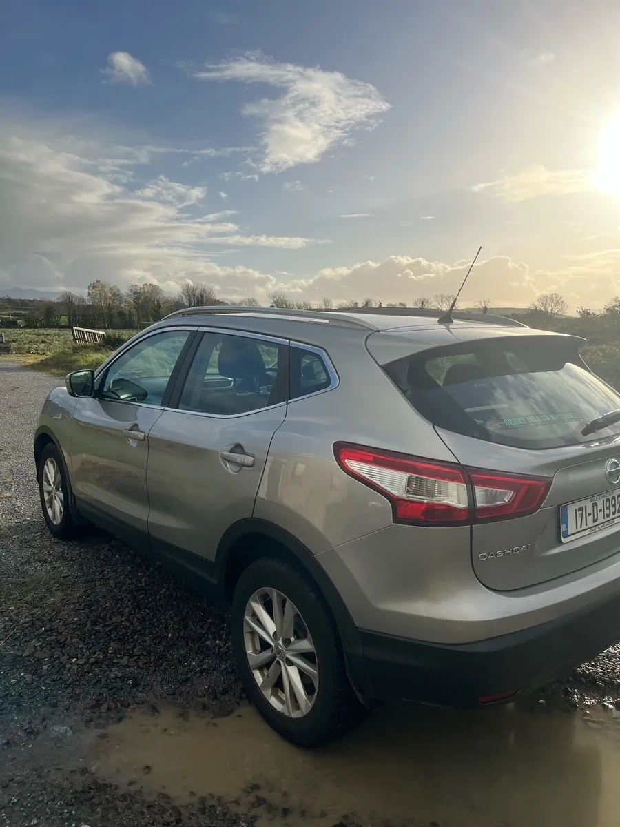 2017 Nissan Qashqai - Image 3
