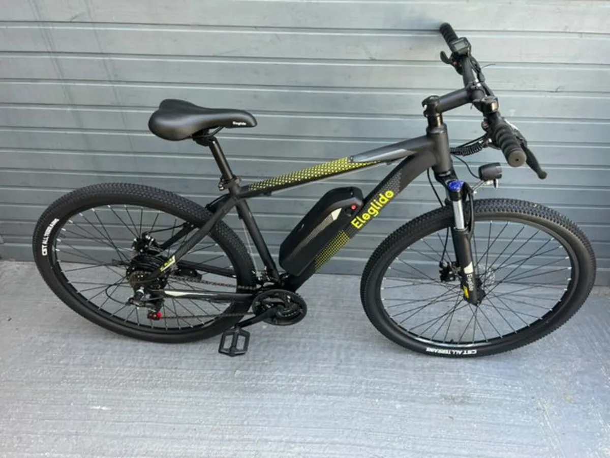 Electric bike and bundle package - Image 1