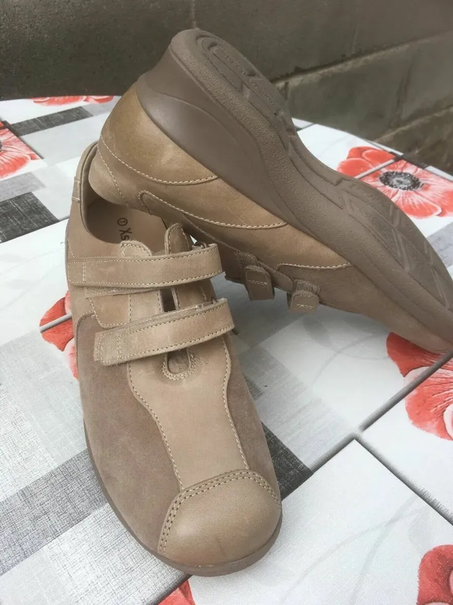 NEW Xsensible Lucia Ladies Shoes, Leather, Size 7 - Image 1