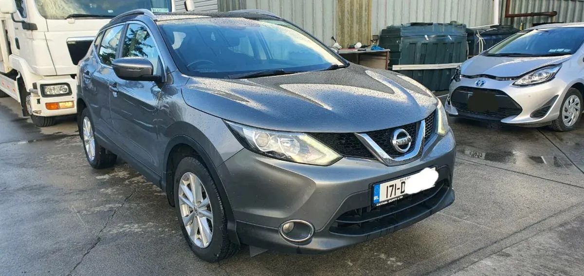 171 NISSAN QASHQAI DIESEL - Image 1
