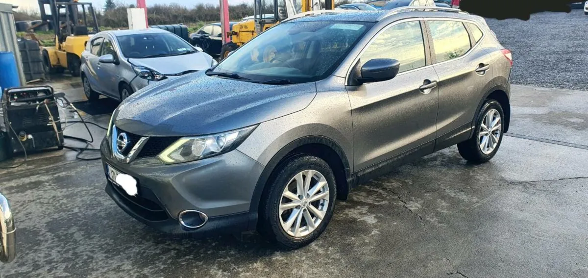 171 NISSAN QASHQAI DIESEL - Image 3