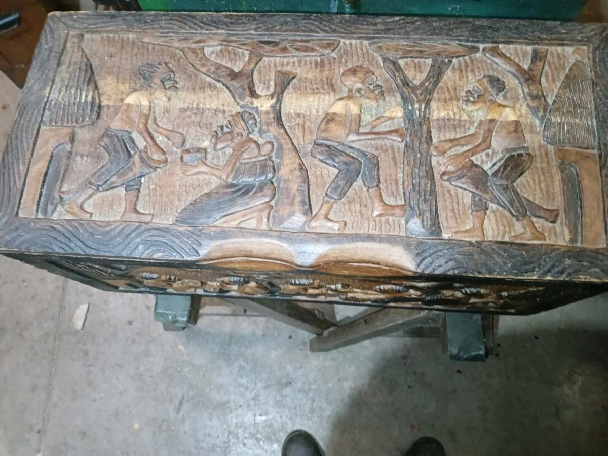 Carved Bos - Image 3