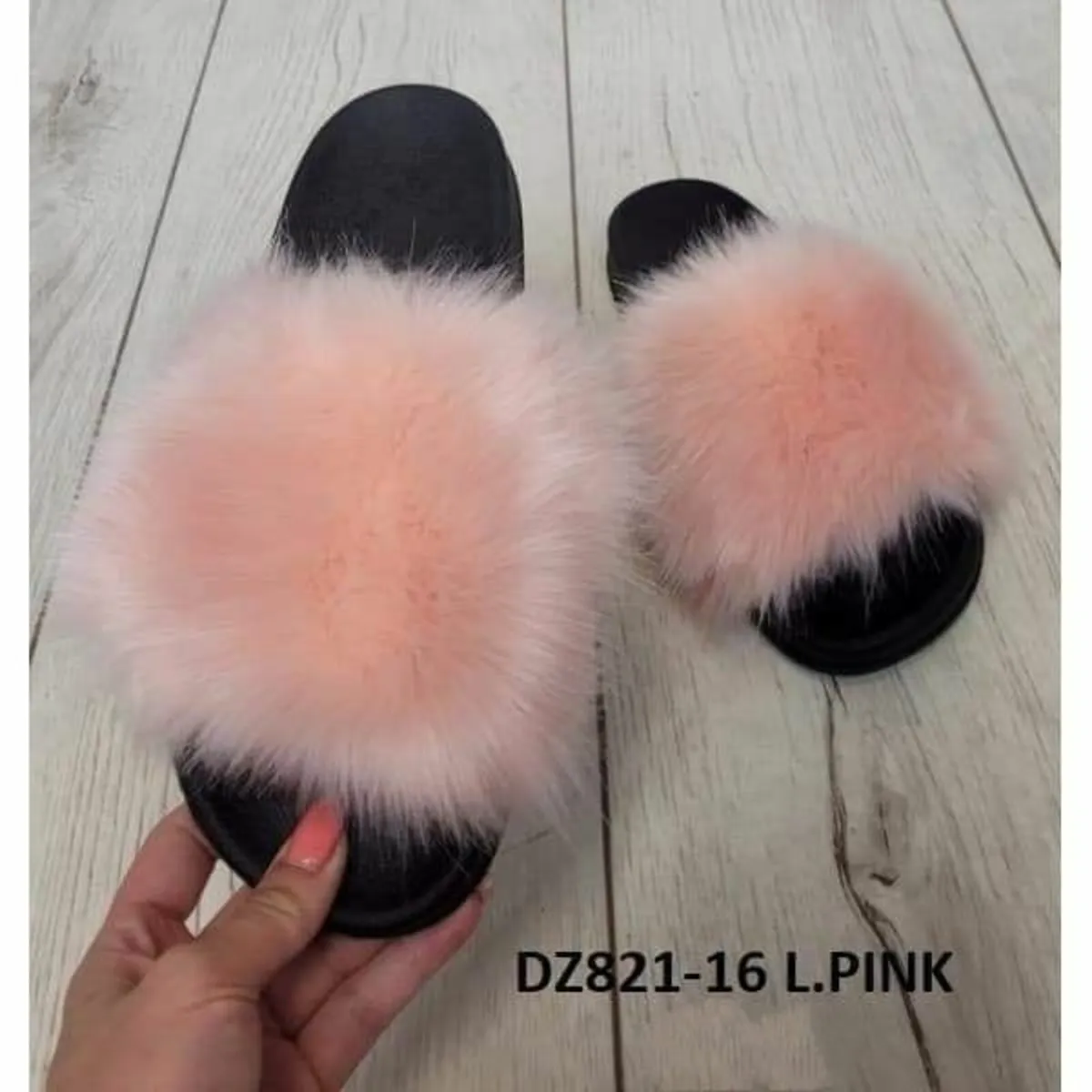 Fluffy fur slippers sizes 37-41 sizes 4-8 - Image 4