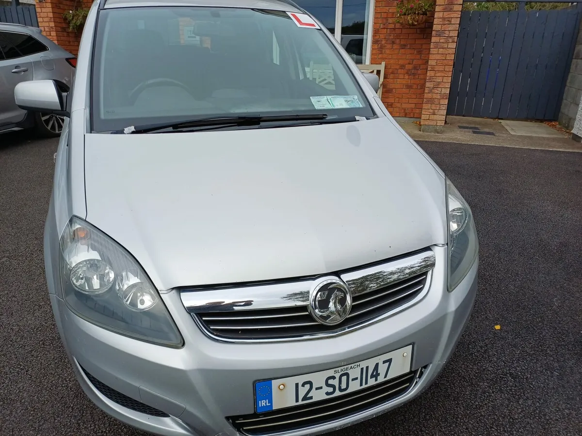 Vauxhall Zafira 2012 - Image 1