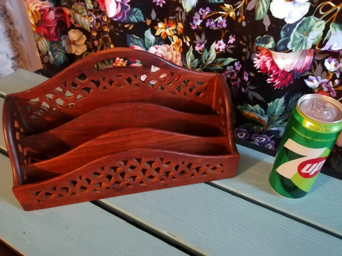 Wonderful Letter Rack - Image 1