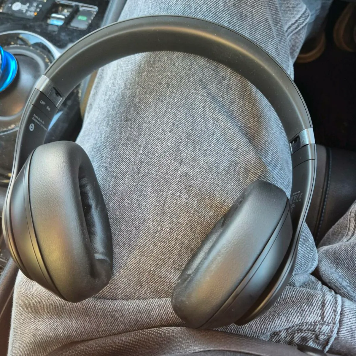Beats Studio Pro with Warrenty - Image 2