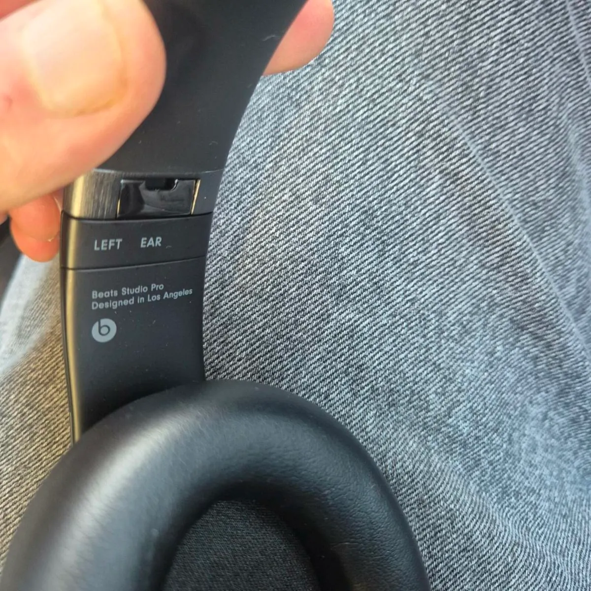 Beats Studio Pro with Warrenty - Image 3