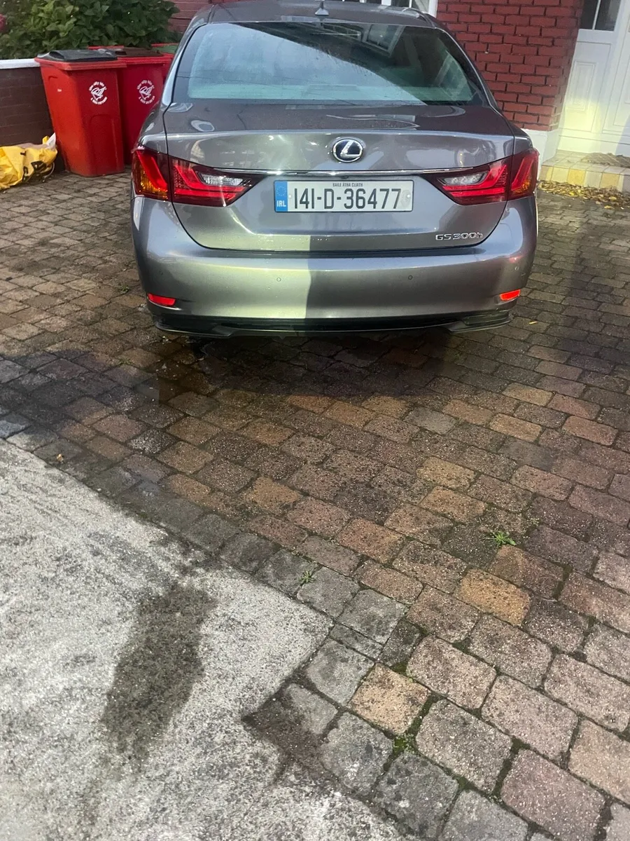 Lexus gs 300h - Image 2