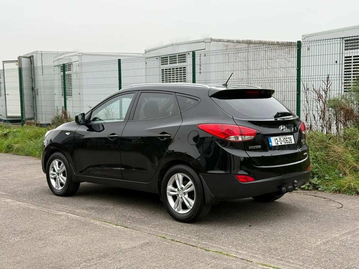 Hyundai ix35 New NCT Low Mileage 4WD - Image 4