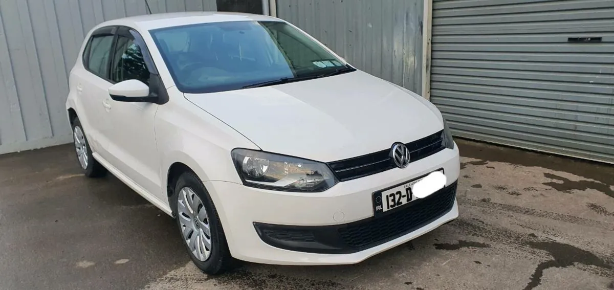 132 VW POLO AUTO - Image 1