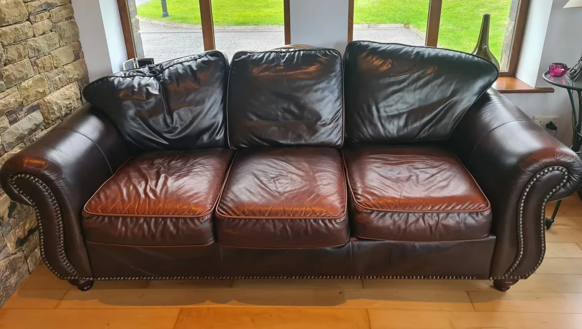 Brown Leather Sittingroom Suite - Image 2