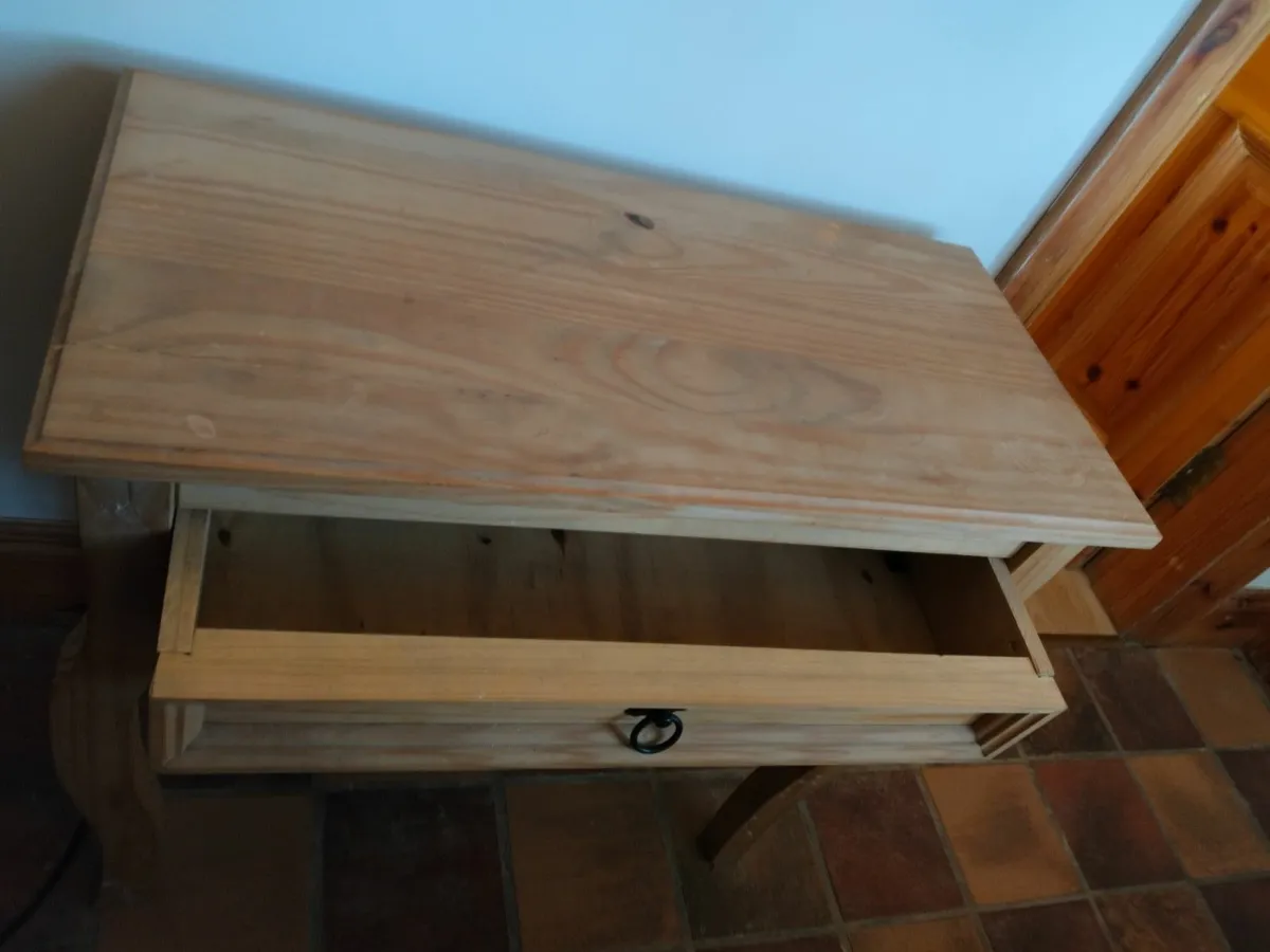 Table - Image 3