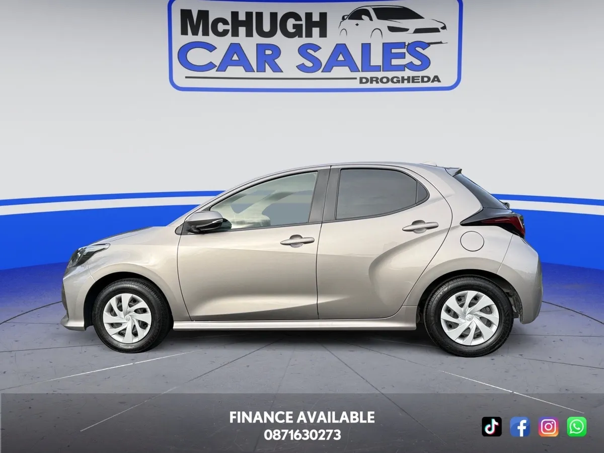 2020 Toyota Yaris 1 litre Petrol Automatic Luna Sp - Image 4