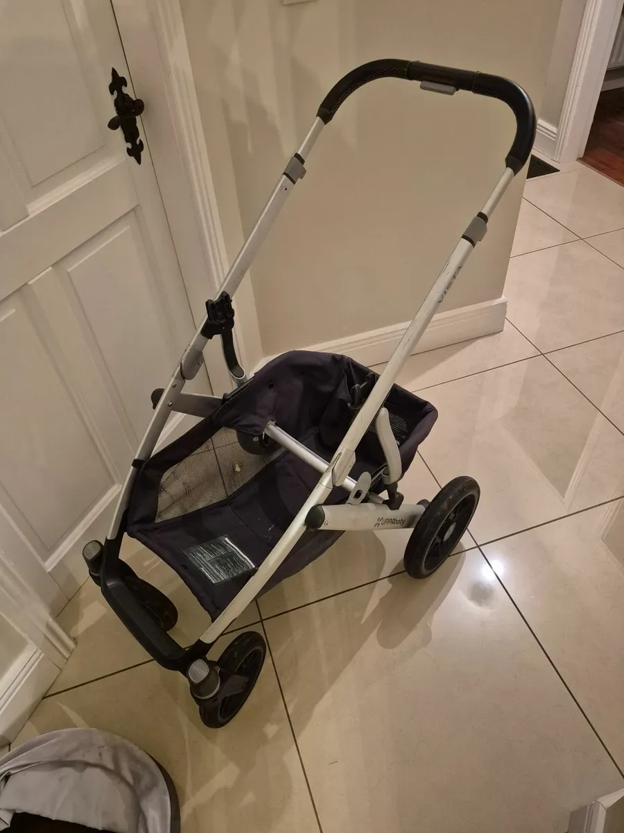 Buggy with extras - Image 4