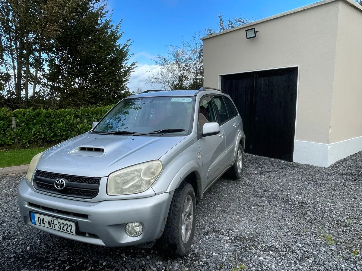 2004 Toyota Rav 4 4WD - Image 2
