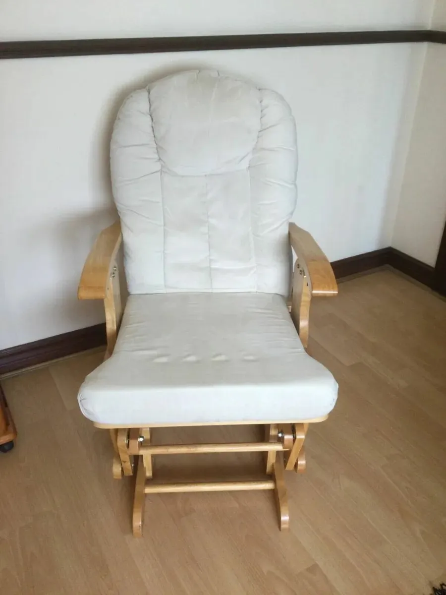 Cosatto Reclining Chair in Excellent Condition - Image 3