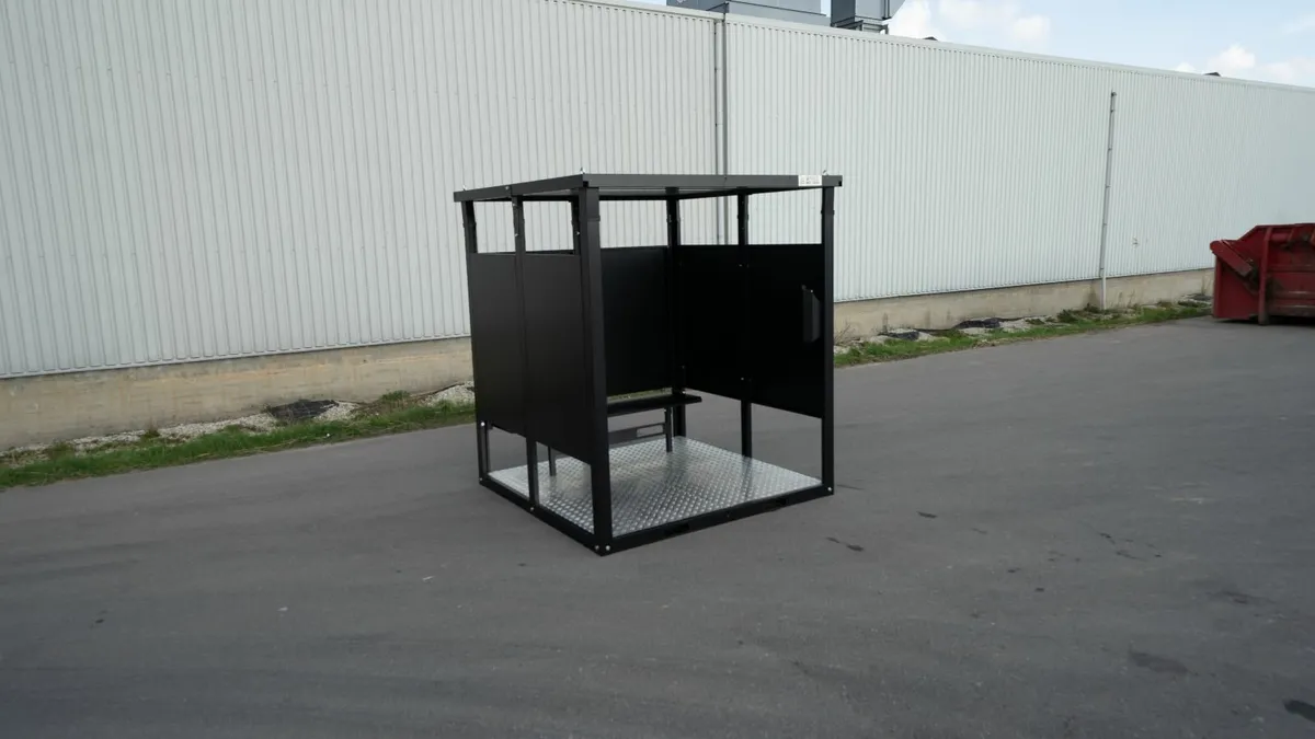 Premium Smoking Shelter – Built to Last - Image 1