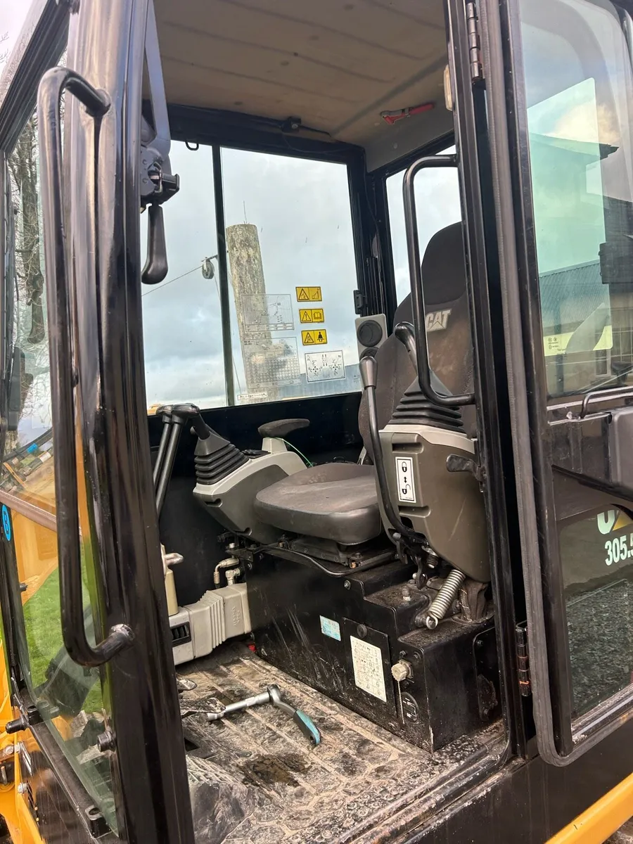 2020 Caterpillar 305.5 digger 1480hrs - Image 4