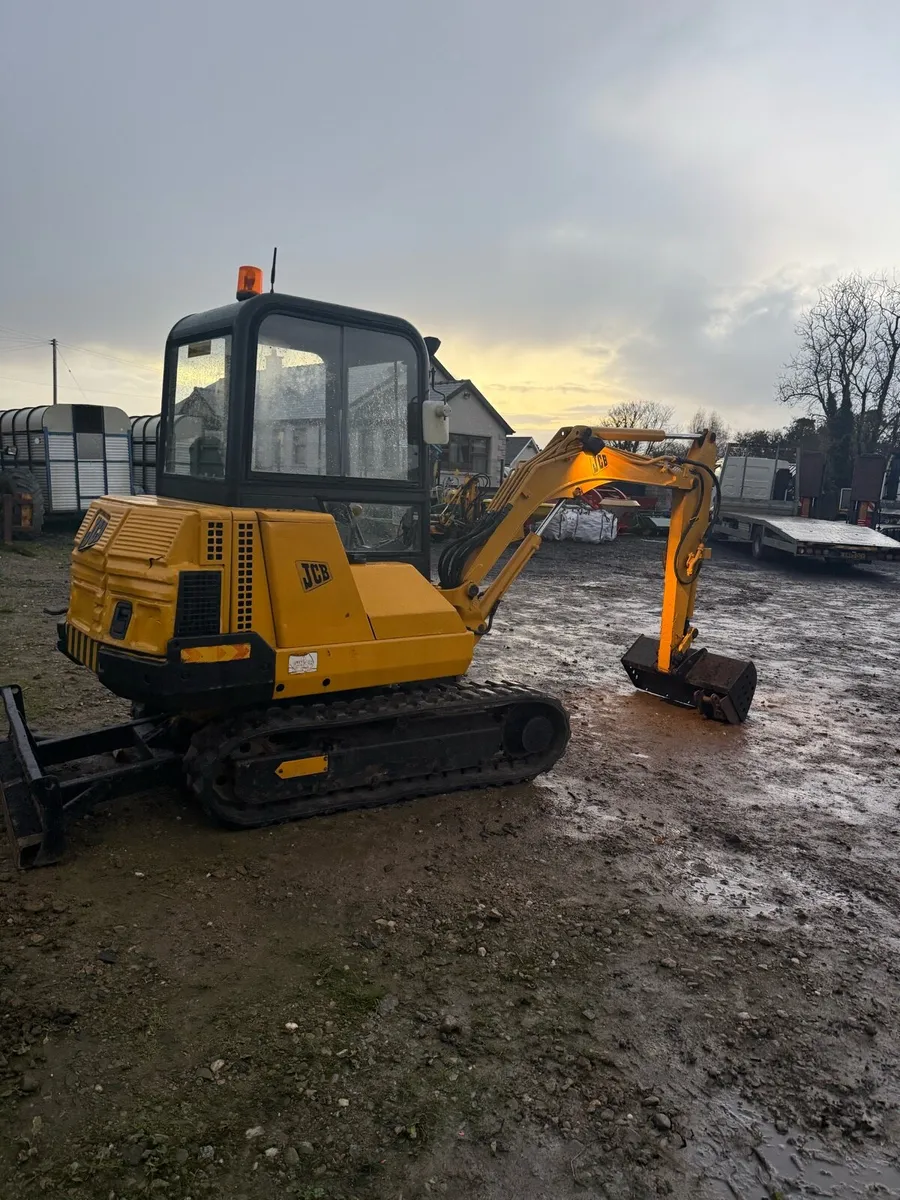 JCB - Image 3