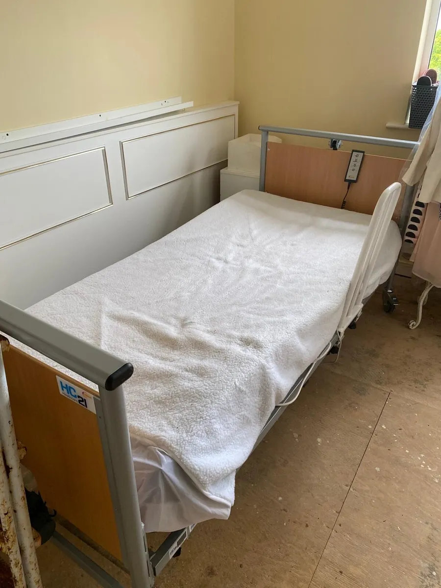 Home Hospital Single Bed - Image 1