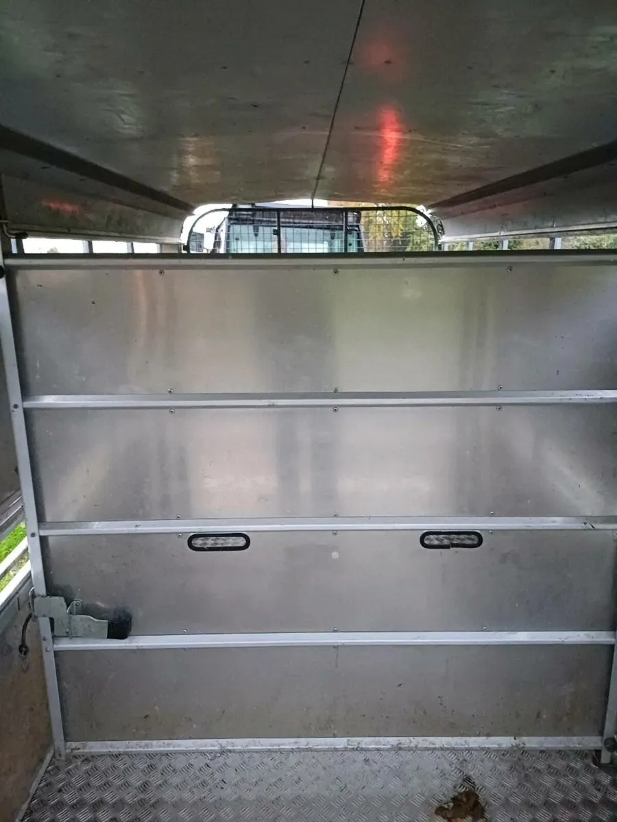 Ifor williams 14ft CATTLE TRAILER €5750 - Image 2