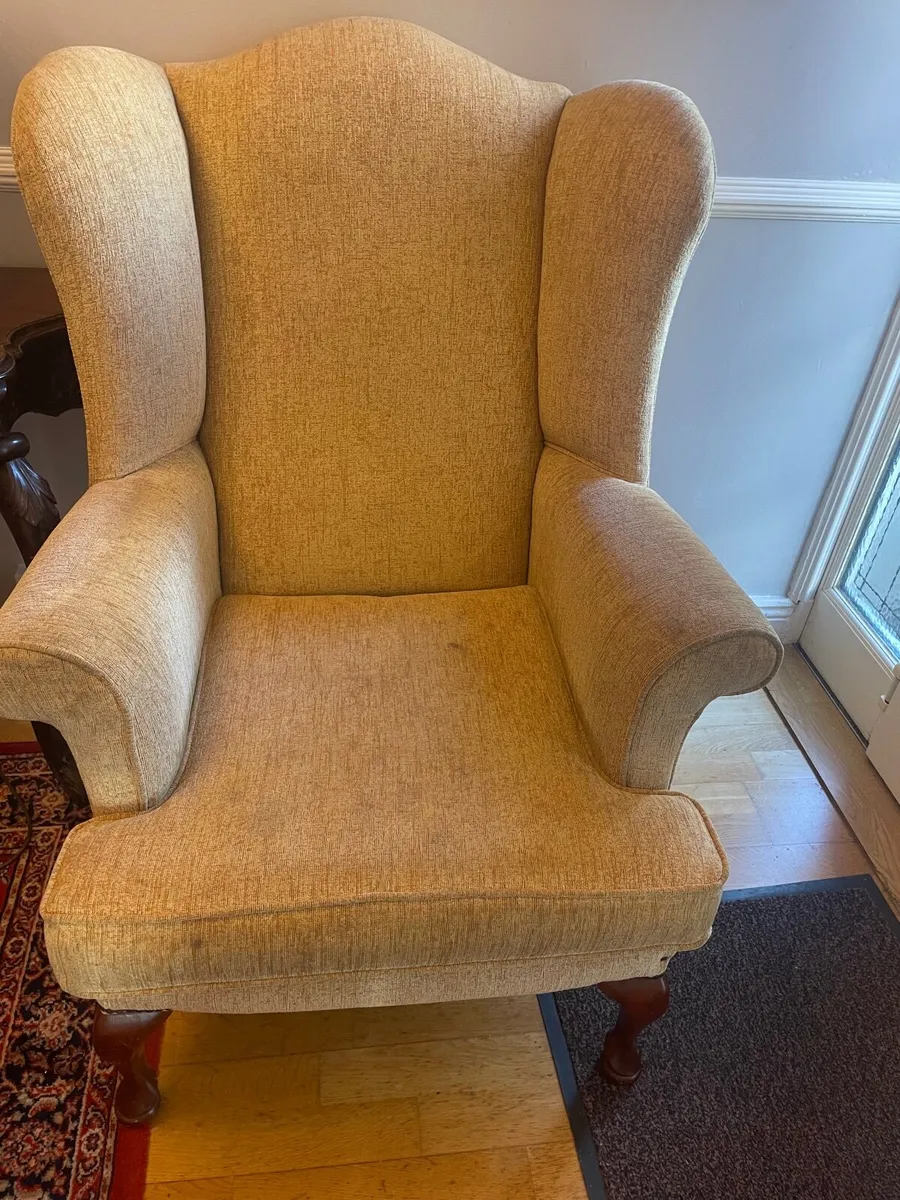 Queen Anne armchair - Image 2