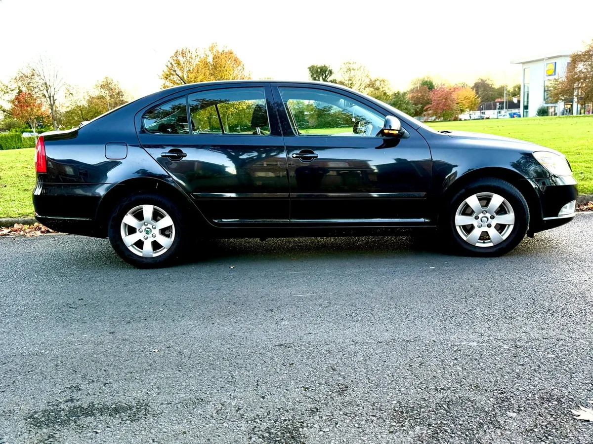 Skoda Octavia 1.6 TDI Elegance - Image 2