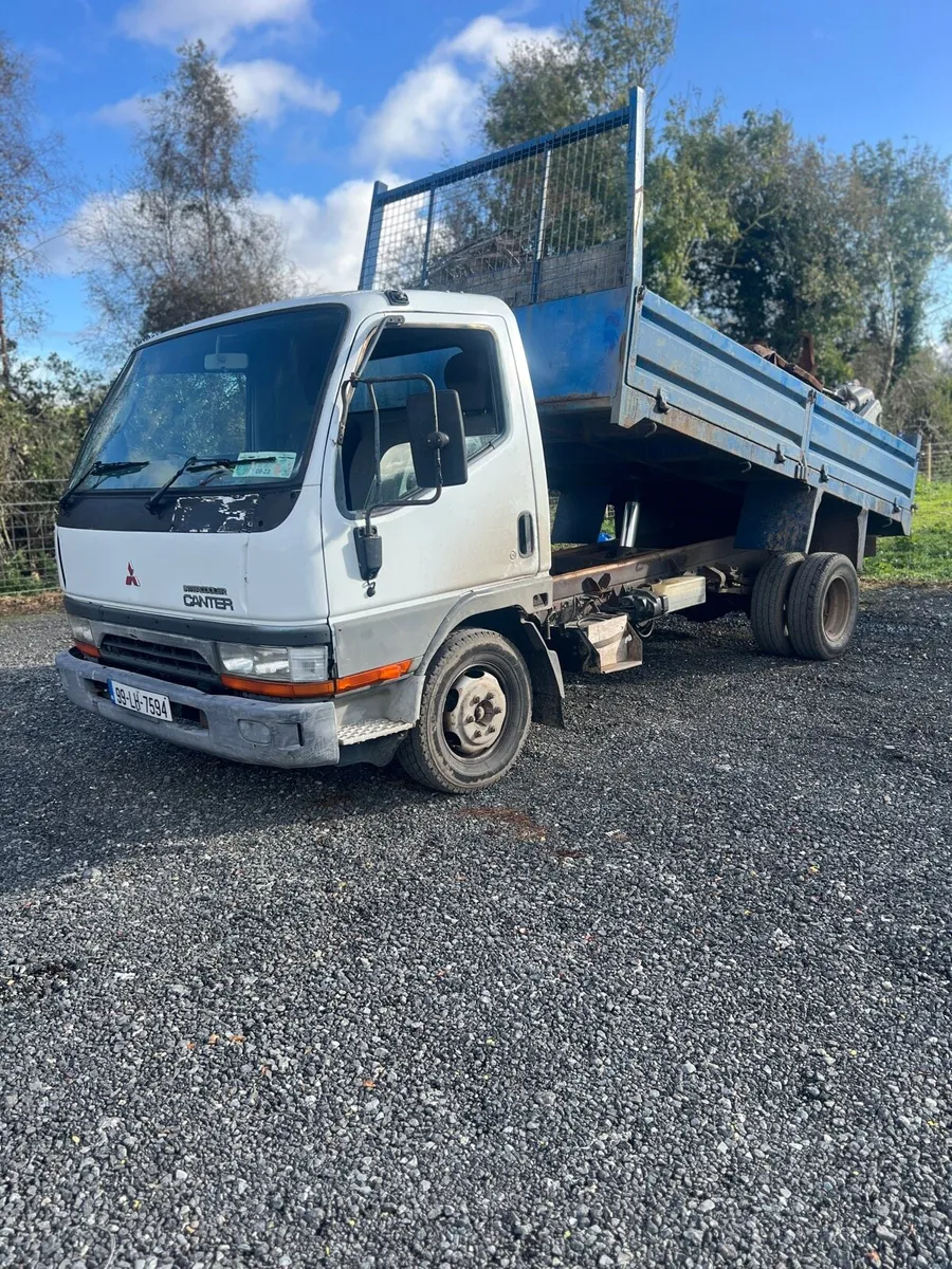 Mitsubishi canter - Image 1