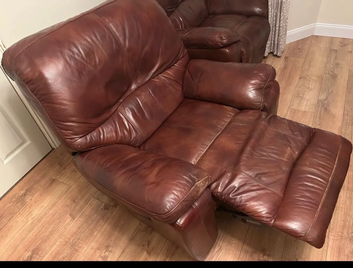 Recliner arm chairs (FREE) - Image 3