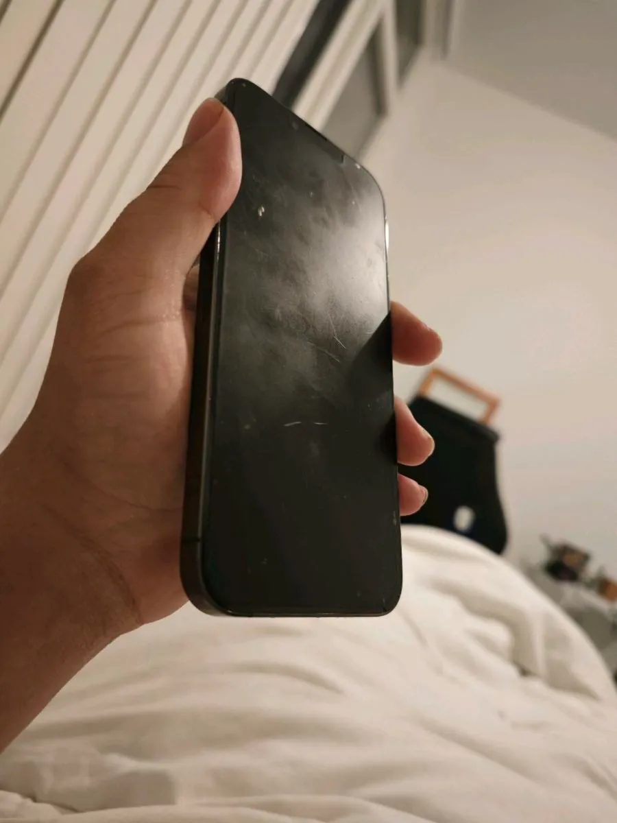 iPhone 13 pro max 256gb - Image 3