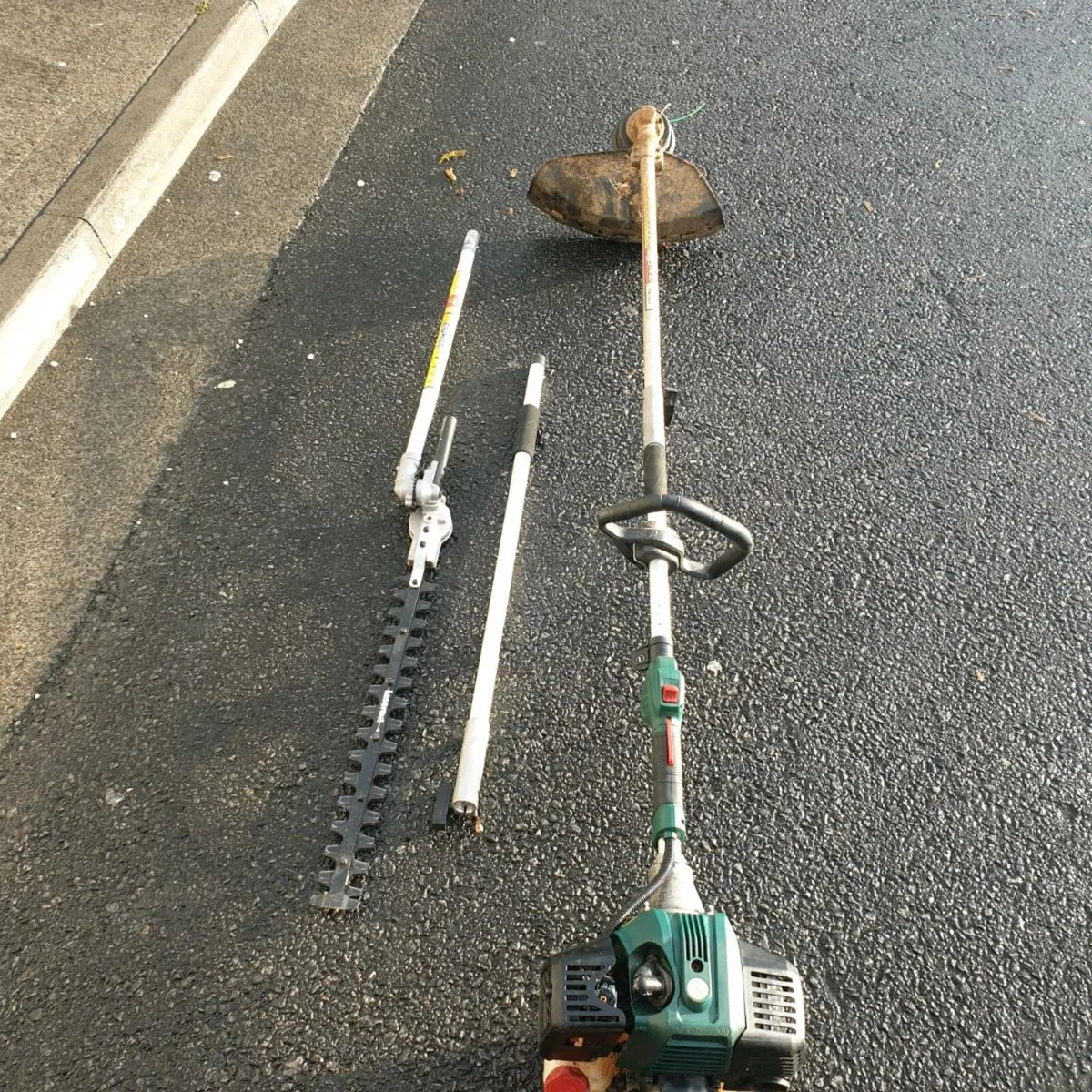 PATROL GRASS/HEDGE CUTTTERS - Image 2