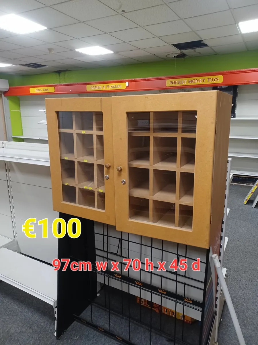 Shop display cabinets - Image 3
