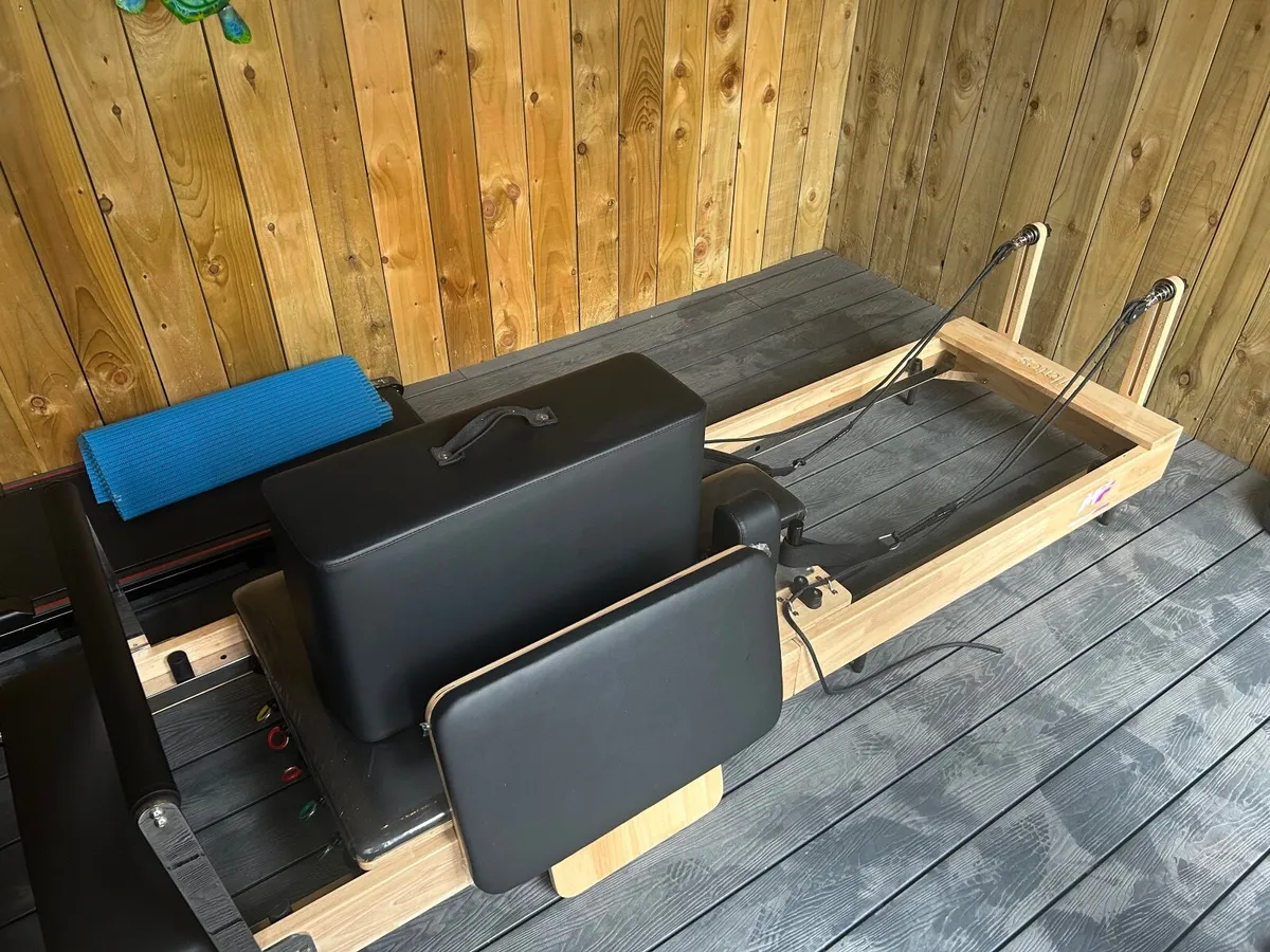 Reformer Pilates - Flexera Machine - Image 1