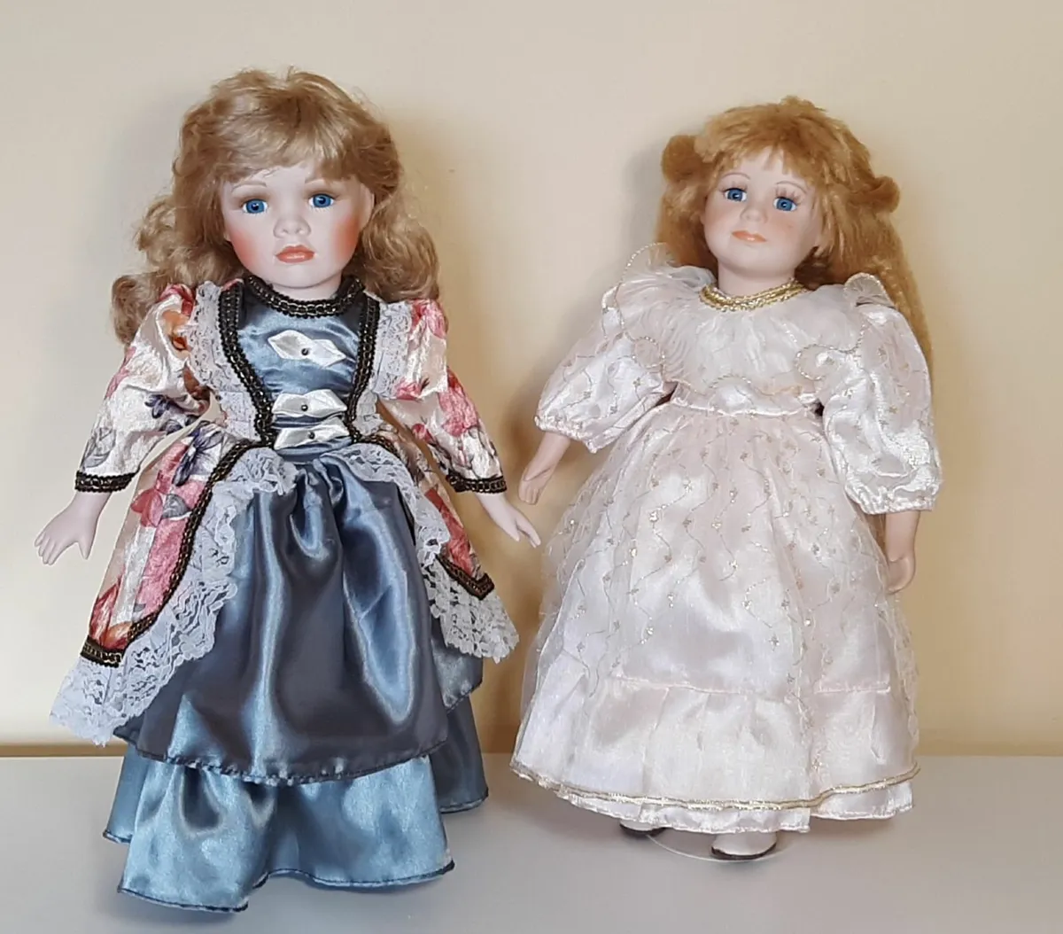 Porcelain dolls - Image 1