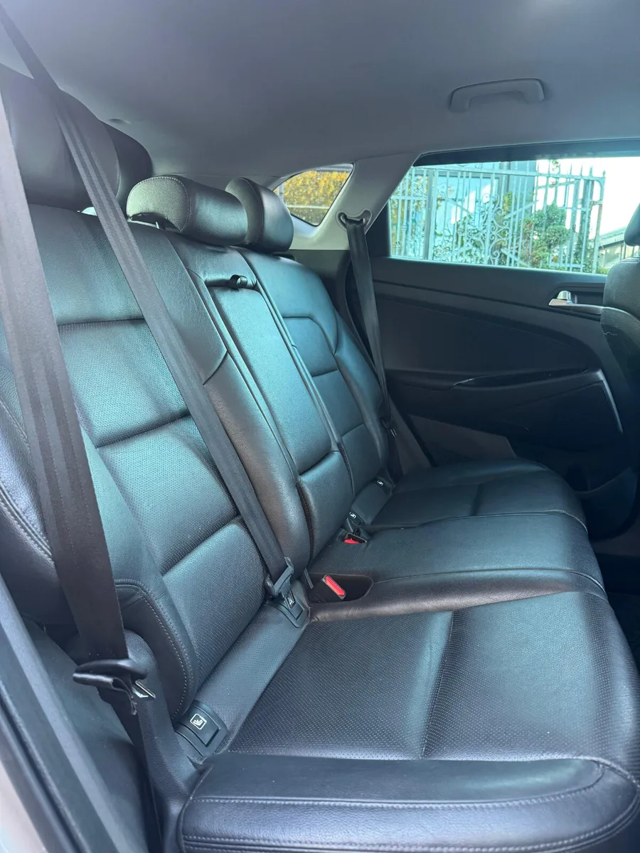 Hyundai Tucson Executive - Image 4