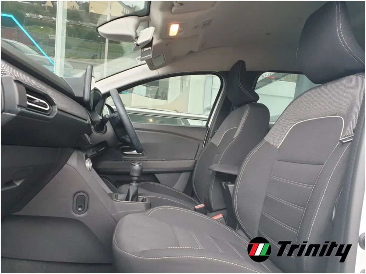 Dacia Jogger Expression 1.0 TCe 110 BHP Trinity V - Image 4
