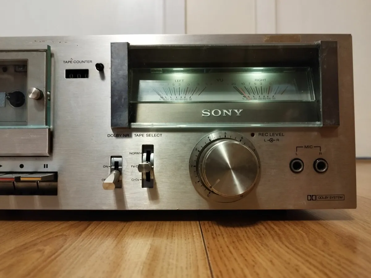 SONY vintage music center 1979-84 - Image 3