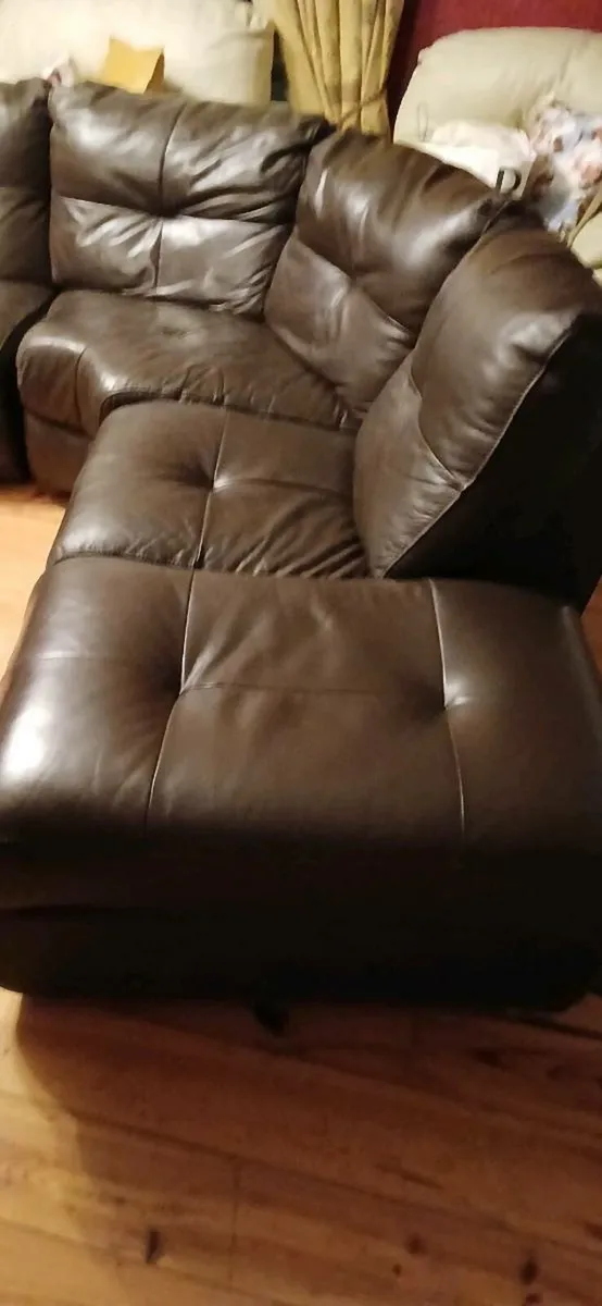 Corner sofa with chair and footstool - Image 4