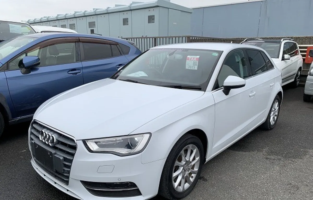 151 Audi A3 Sportback 1.4 TFSI **Full Leather** - Image 1
