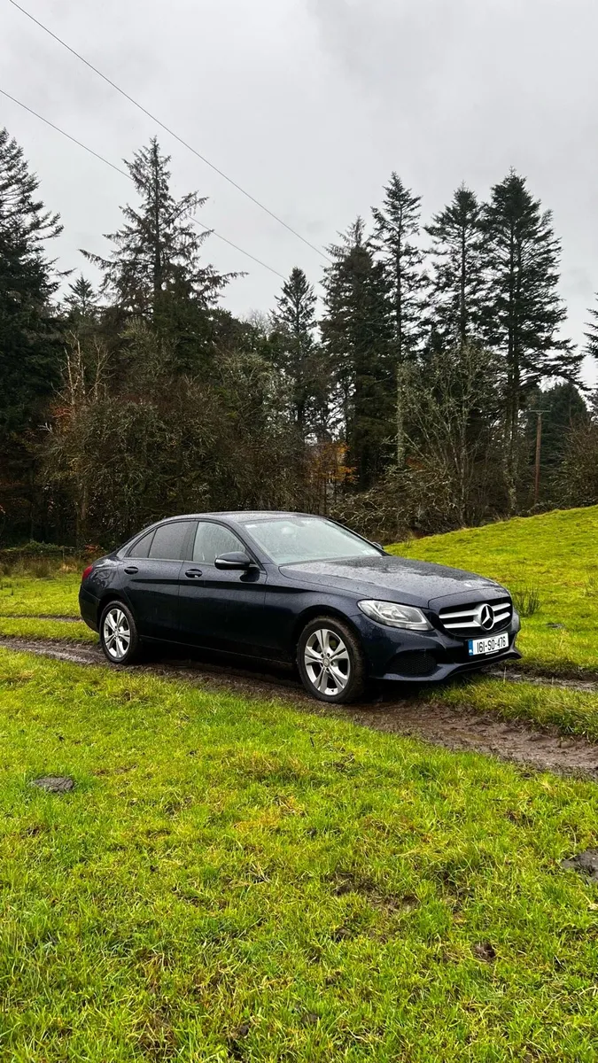 Mercedes Benz C Class - Image 3