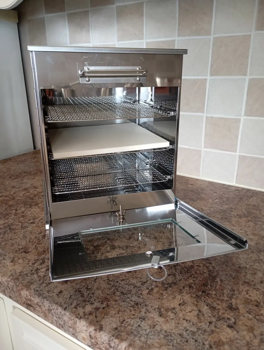 Camping Oven and Accessories - Image 4