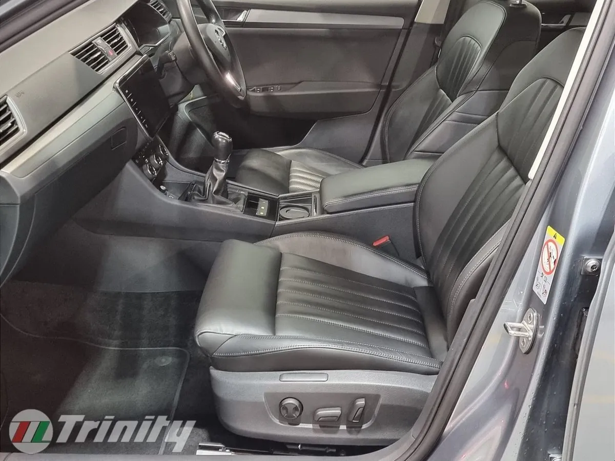 Skoda Superb Style 2.0tdi 150HP Trinity Skoda - Image 4