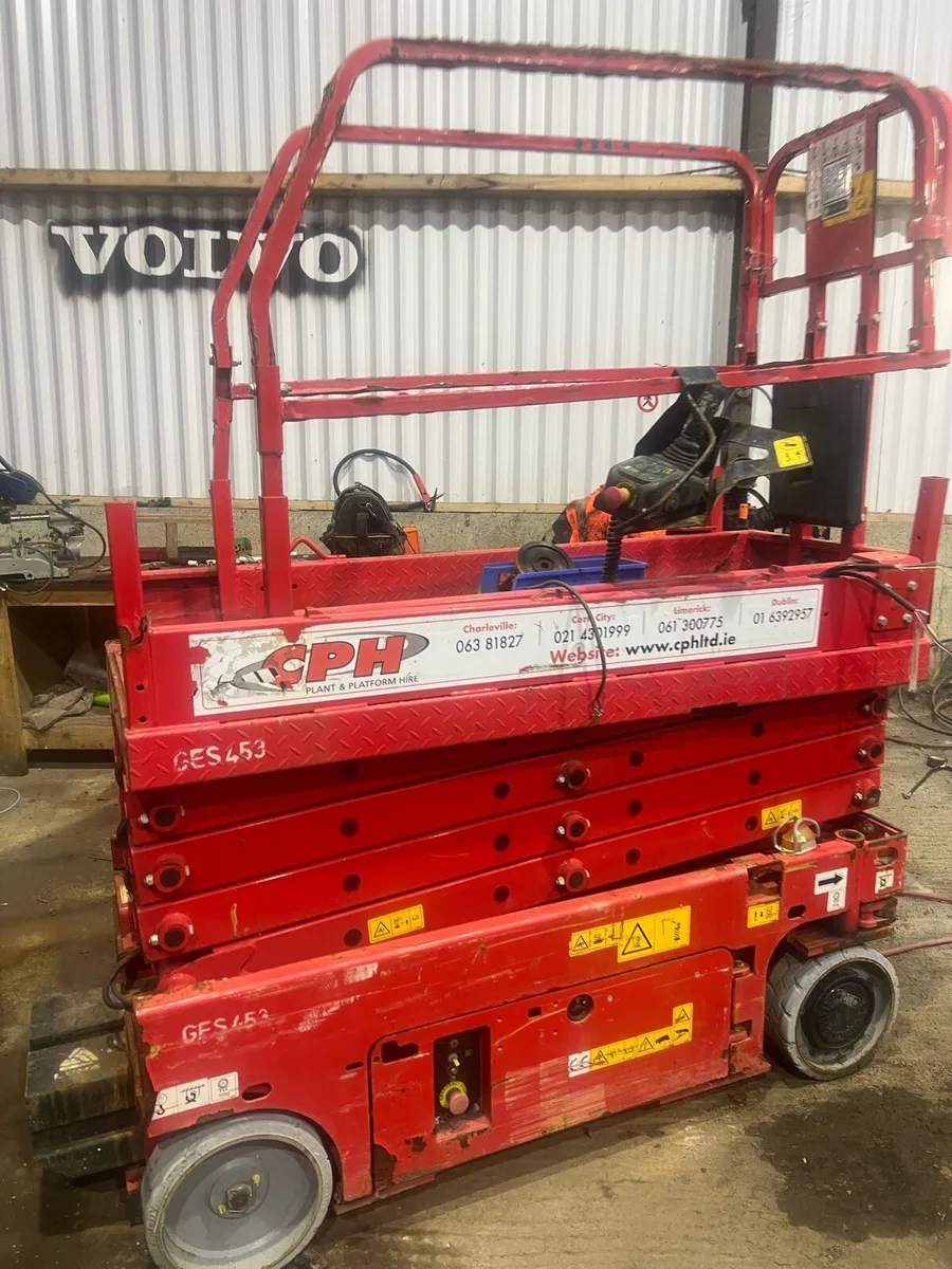 Scissors lift - Image 1