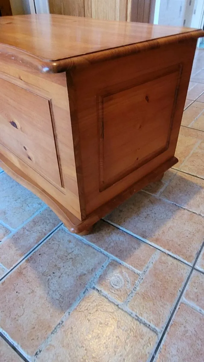 Blanket box - Image 2