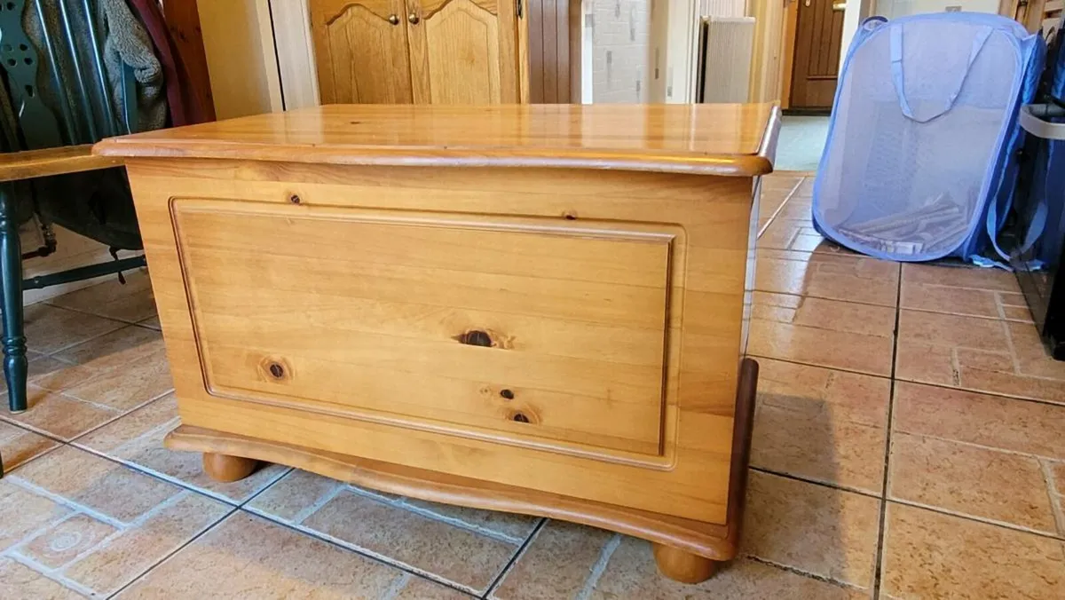 Blanket box - Image 3