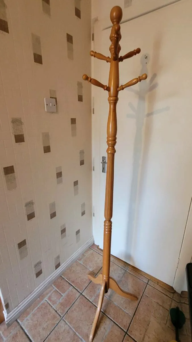 Free standing Coat stand - Image 1