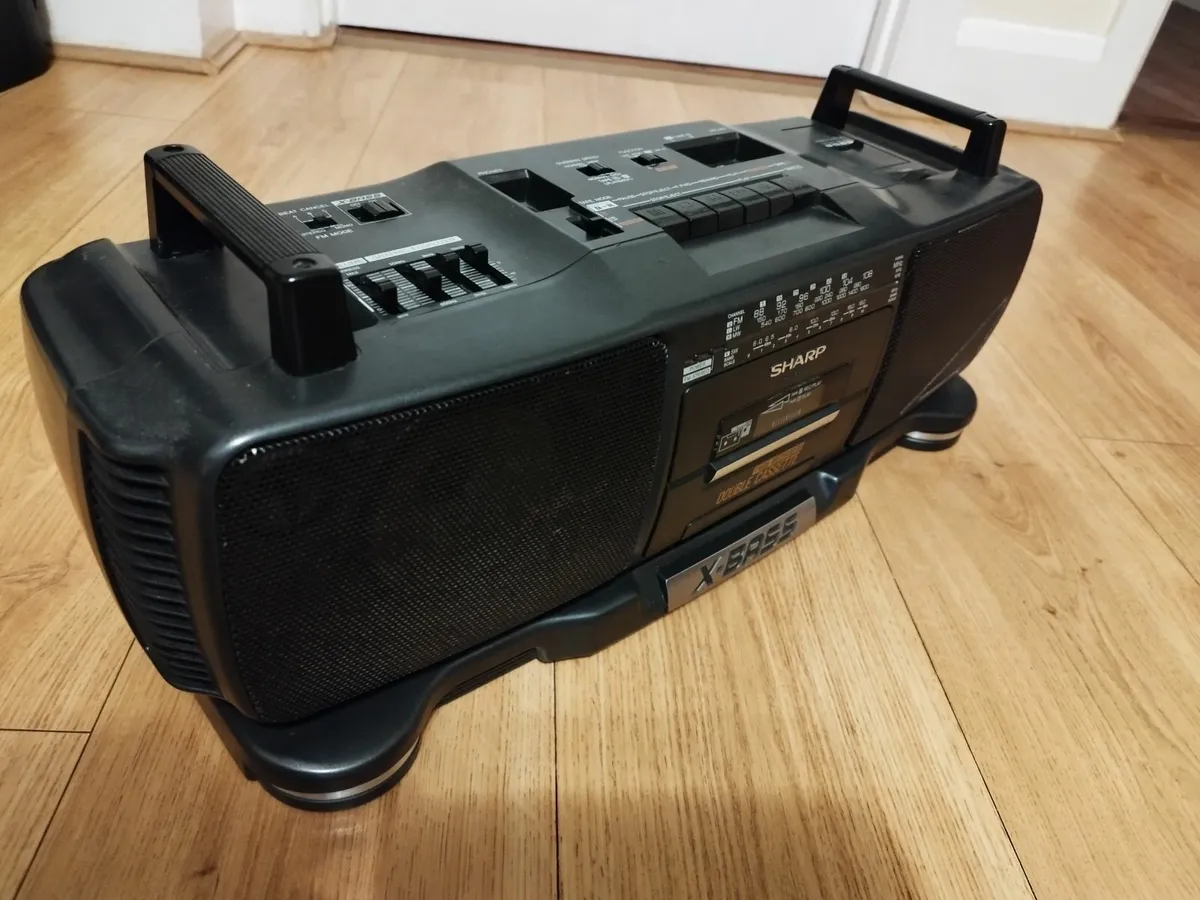 Sharp WQ-T360E Stereo Radio Cassette - Image 3